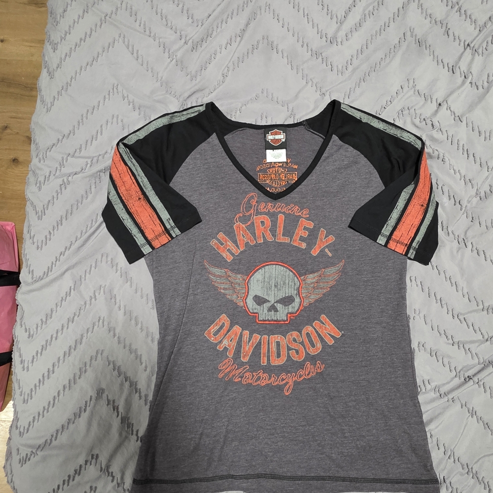 Harley-Davidson Women's Gray Tee with Orange and Black Accents